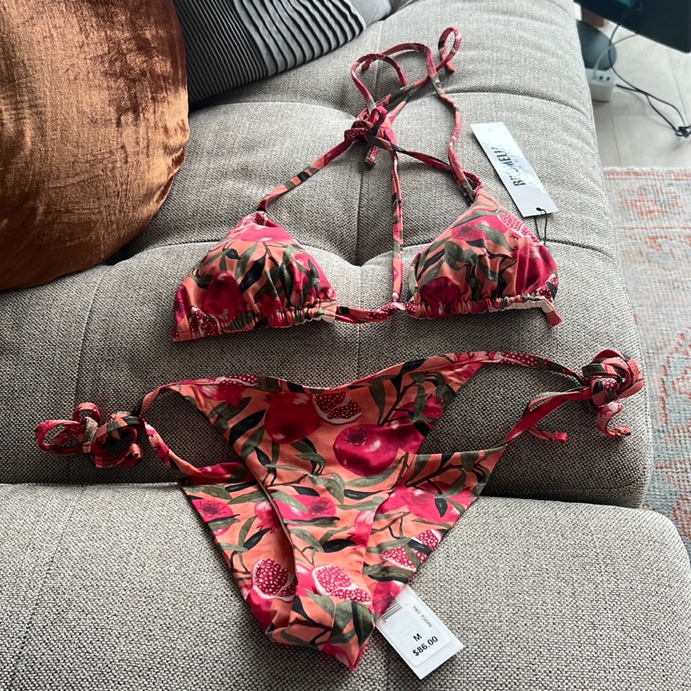 Bromelia Swimwear Gabriela Top and Bottom (M)